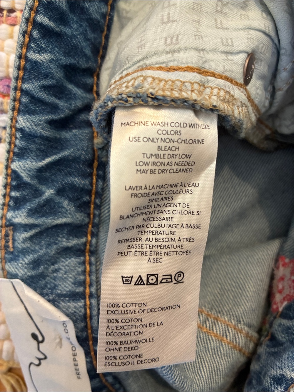We The Free Light Blue High-Rise Women's Embroidered Denim Jeans, size 24 NWT - Picture 7 of 7